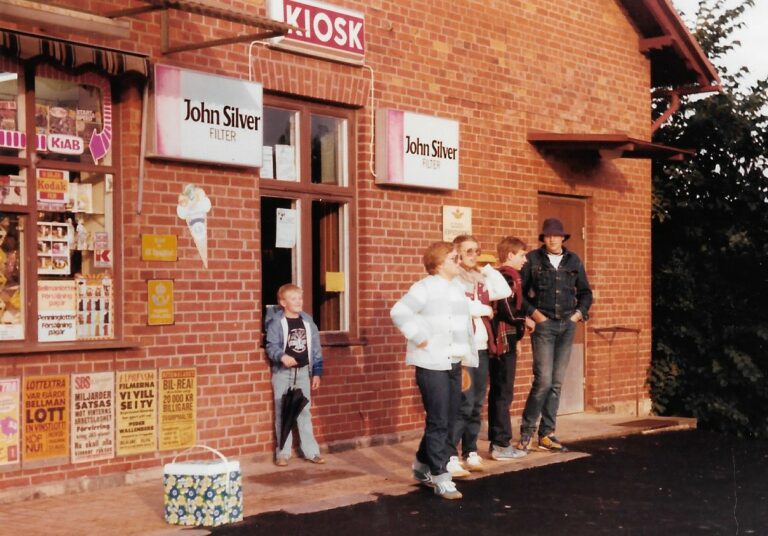 Fr vä: Jörgen Karlsson, Elisabeth Karlsson, NN, Tommy Karlsson o Mikael Björk.Foto K Karlsson
