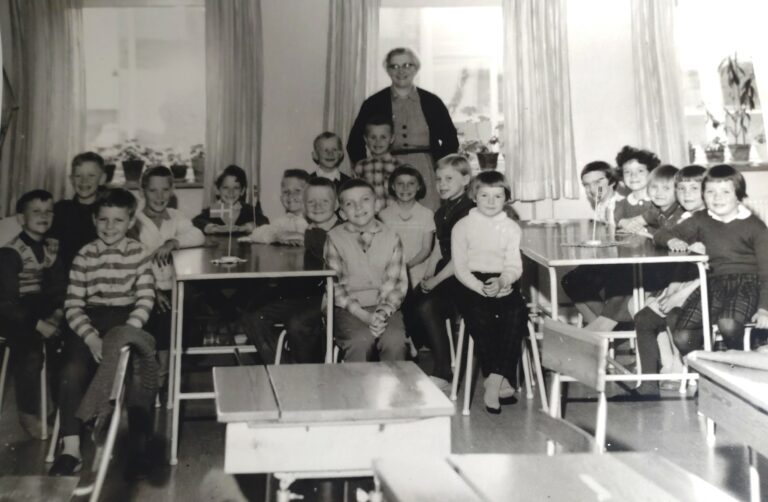 Klass 1 eller 2 Borrby skola 1960